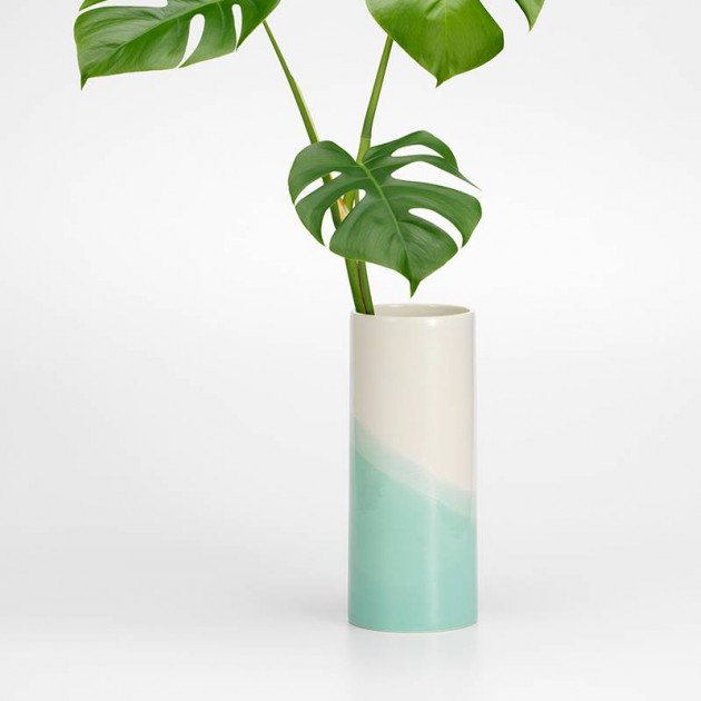 Jarrón Herringbone Vase liso de Vitra en Moises Showroom