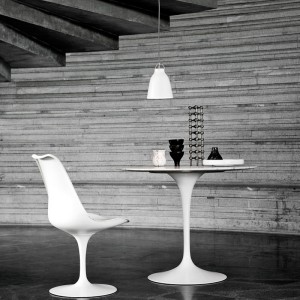 Ambiente con Lámpara Caravaggio P1 color blanco de Fritz Hansen