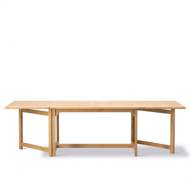 Library table Fredericia