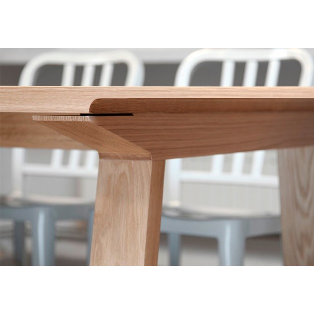 detalle madera roble Mesa rectangular Mitis Punto Mobles